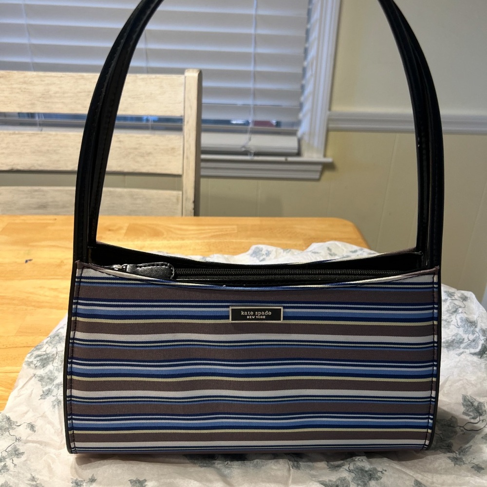 Vintage Kate Spade 7” tall pocket book
